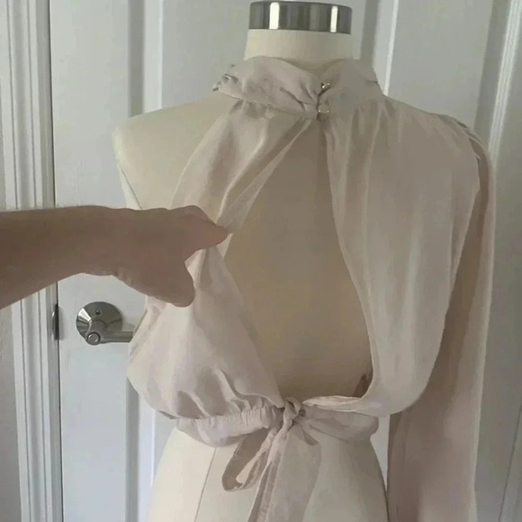 River island one sleeved open back blouse - Picture 4 of 9